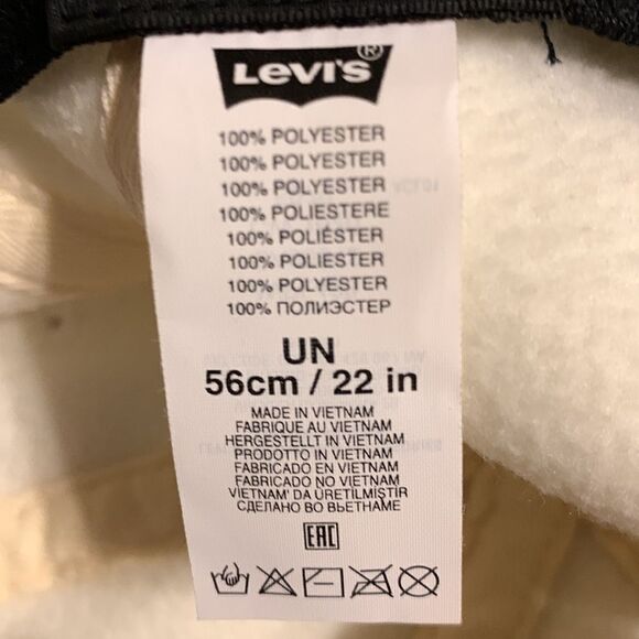 Levi's Sherpa ball cap.  NWOT/unisex - Picture 4 of 6